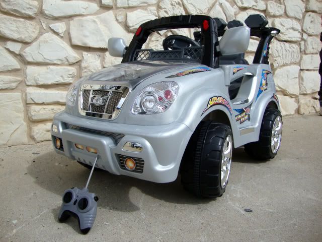 Silver Kids Ride on Car Battery Powered Remote Control 6V Wheels 