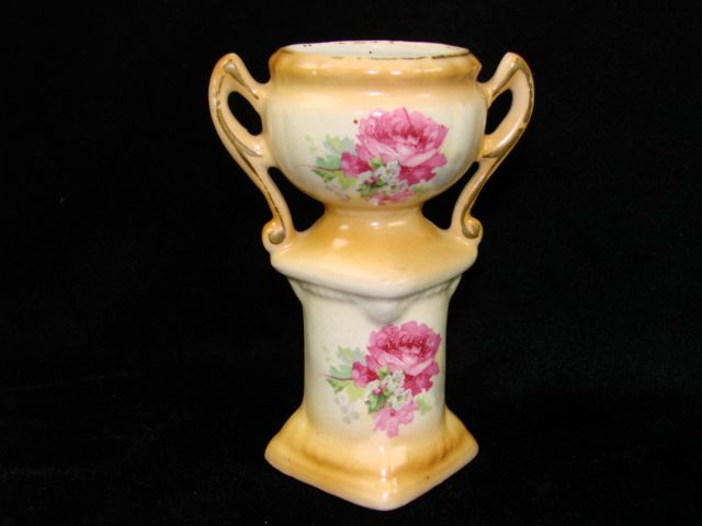 Ceramic Porcelain Salt Pepper Shakers Radfords Crown Cup Vase Flowers