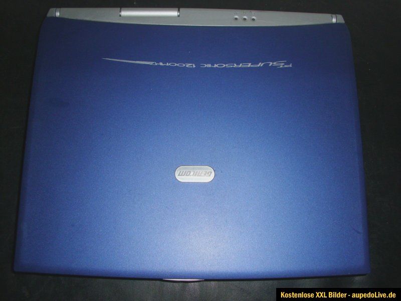 Gericom 1st Supersonic M6T 1200 MHz Laptop Notebook defekt