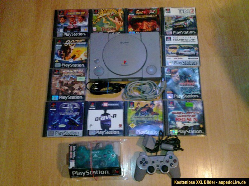 SONY PLAYSTATION 1 PSX PS1 KONSOLE FAT + ALLE KABEL + 2 CONTROLLER